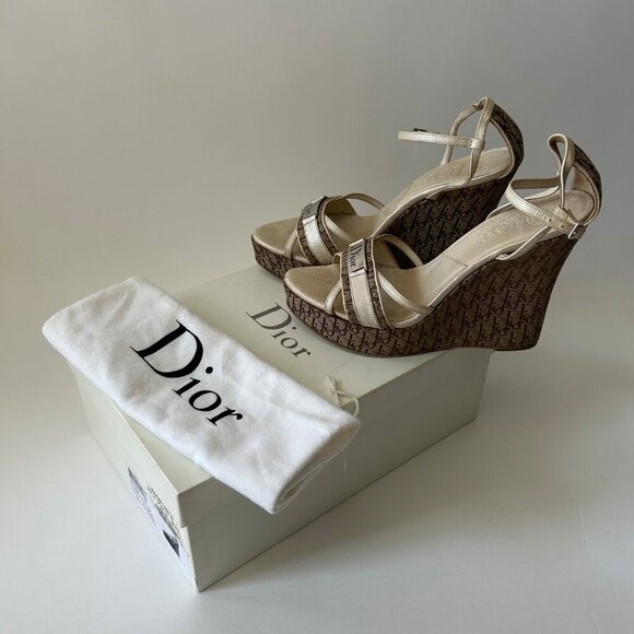 DIOR DIORISSIMO BEIGE WEDGE SANDALS - Picture 10 of 10
